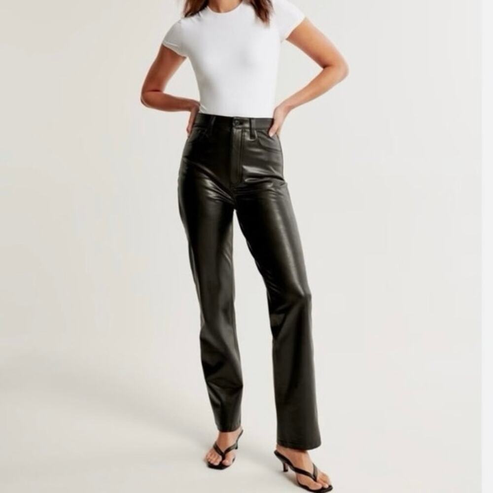 Abercrombie & Fitch Women’s Vegan Leather Pants Size 27/4